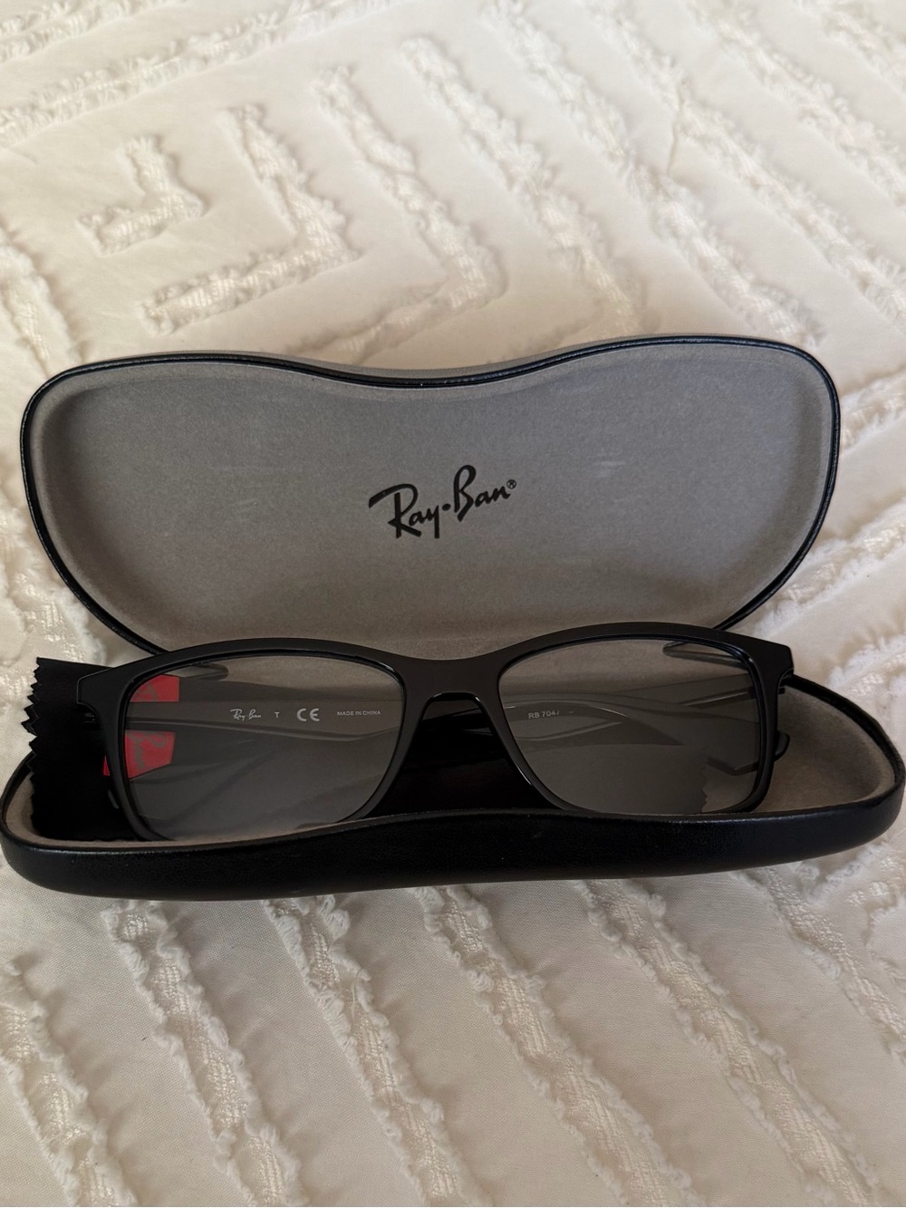 Ray-Ban Black Frame Clear Lens Sunglasses